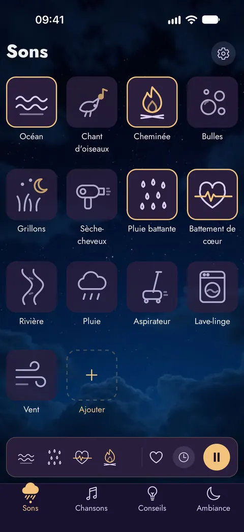 L'écran Sons de Luna Lunera, avec pluie, océan, cheminée et bien d'autres sur un ciel de nuit